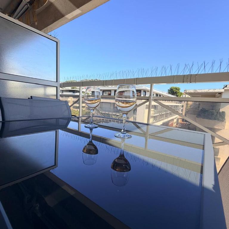 Cannes Center - 2 bedrooms - Beach 400 m away - Parking - Appartement 1 Chambre - 1