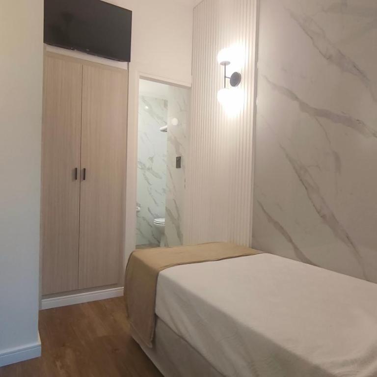 Hotel Internacional - Standard Single Room - 13