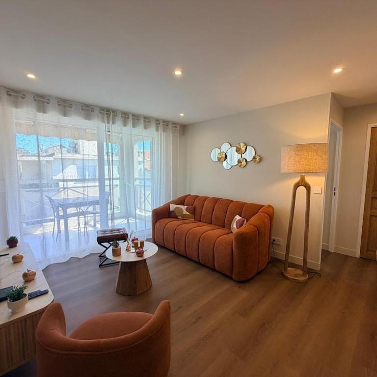 Cannes Center - 2 bedrooms - Beach 400 m away - Parking - Appartement 1 Chambre - 6