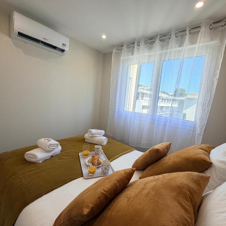Cannes Center - 2 bedrooms - Beach 400 m away - Parking - Appartement 1 Chambre - 17