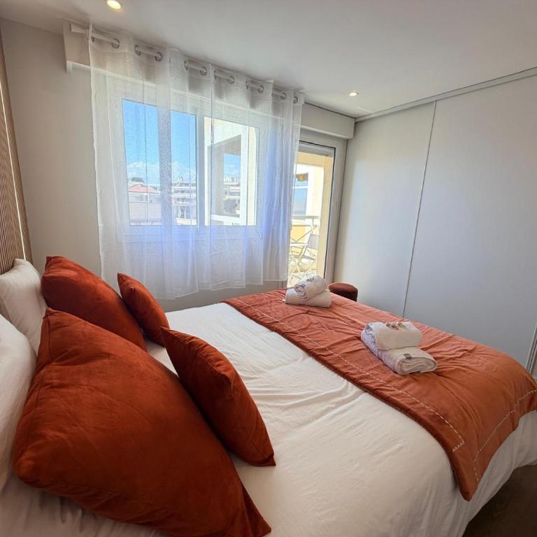 Cannes Center - 2 bedrooms - Beach 400 m away - Parking - Appartement 1 Chambre - 30