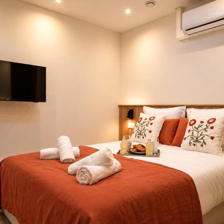 TheBlueStay 366 - Beautiful AC Apartment in Paris - Apartment - 8