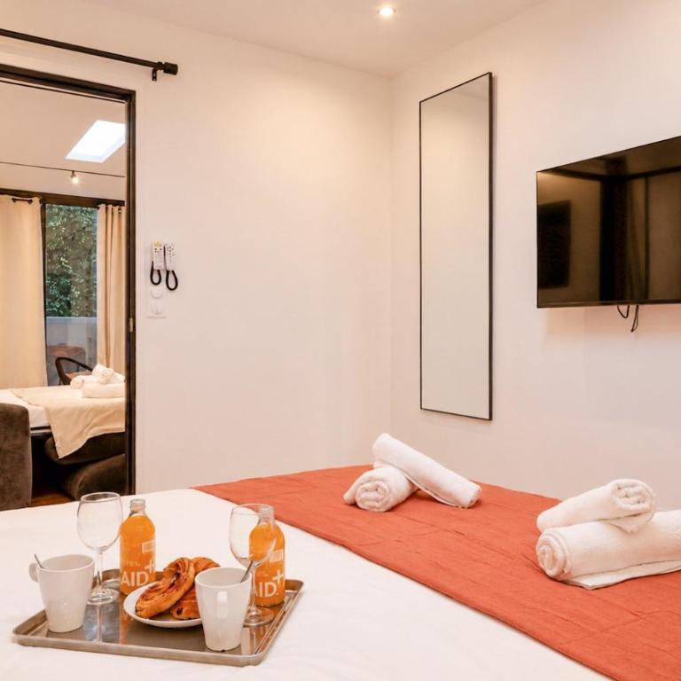 TheBlueStay 366 - Beautiful AC Apartment in Paris - Apartment - 17