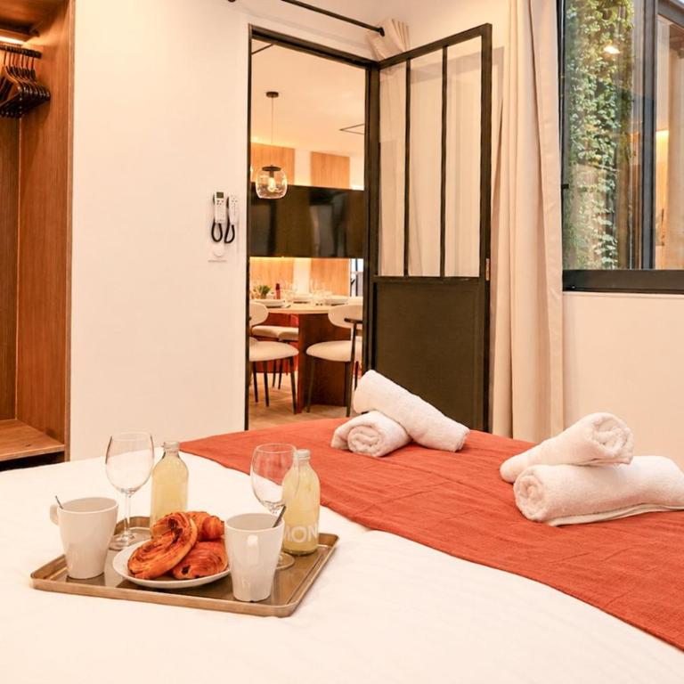 TheBlueStay 366 - Beautiful AC Apartment in Paris - Apartment - 9
