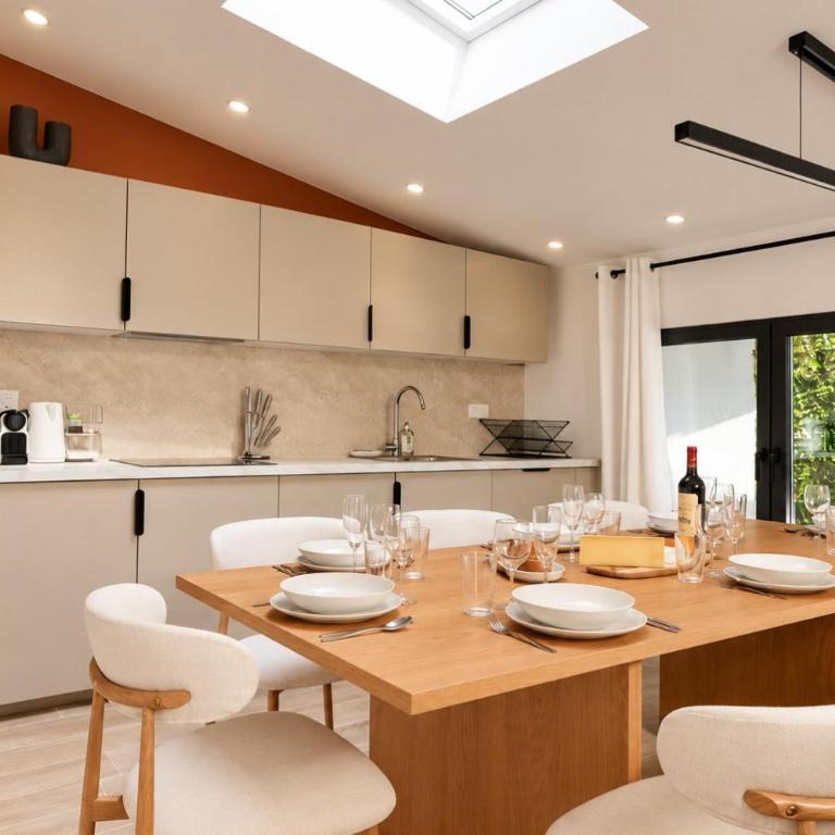 TheBlueStay 368 - Beautiful AC Apartment in Paris - Apartment - 5