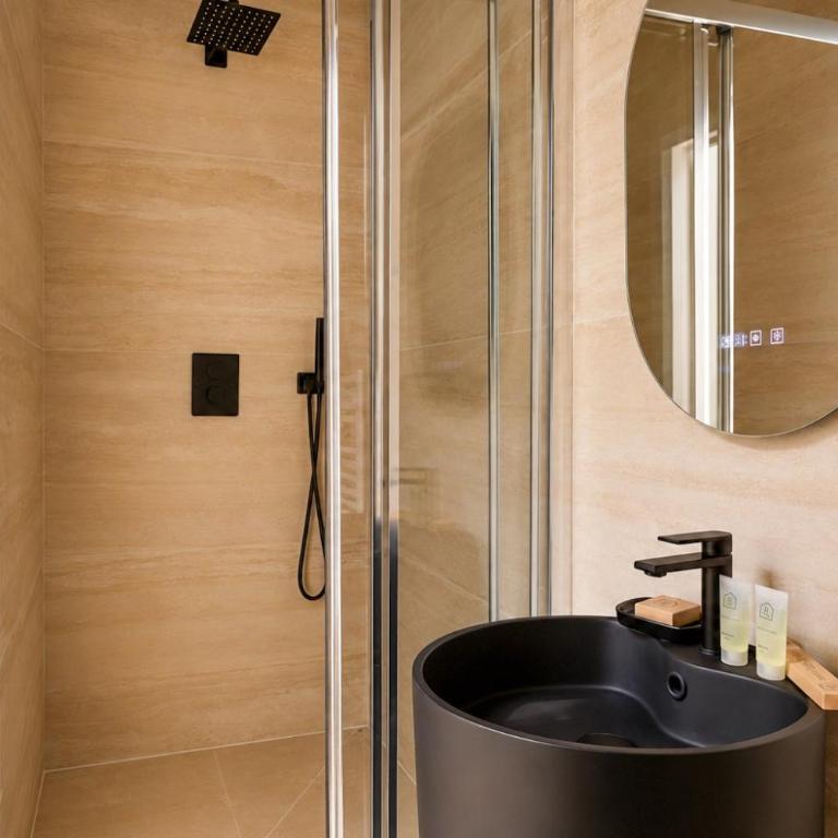 TheBlueStay 368 - Beautiful AC Apartment in Paris - Apartment - 12