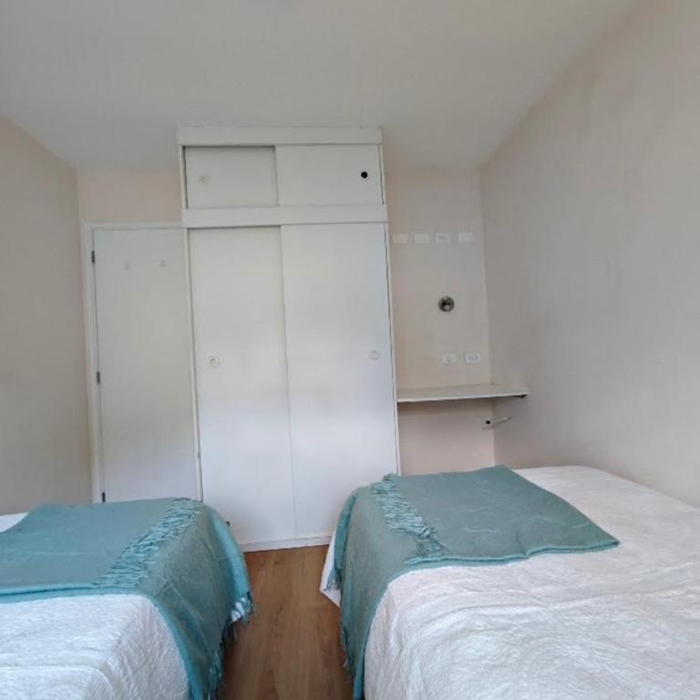 Tu refugio sureño en sector exclusivo y conectado, a pasos de lago - Two-Room Apartment - 12
