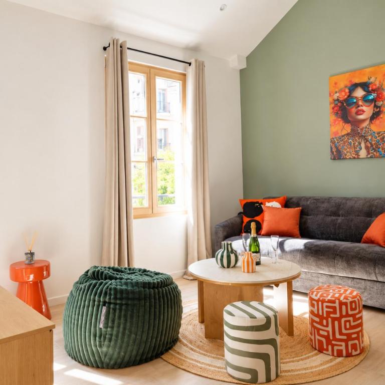 TheBlueStay 369 - Beautiful AC Apartment in Paris - Apartment - 1