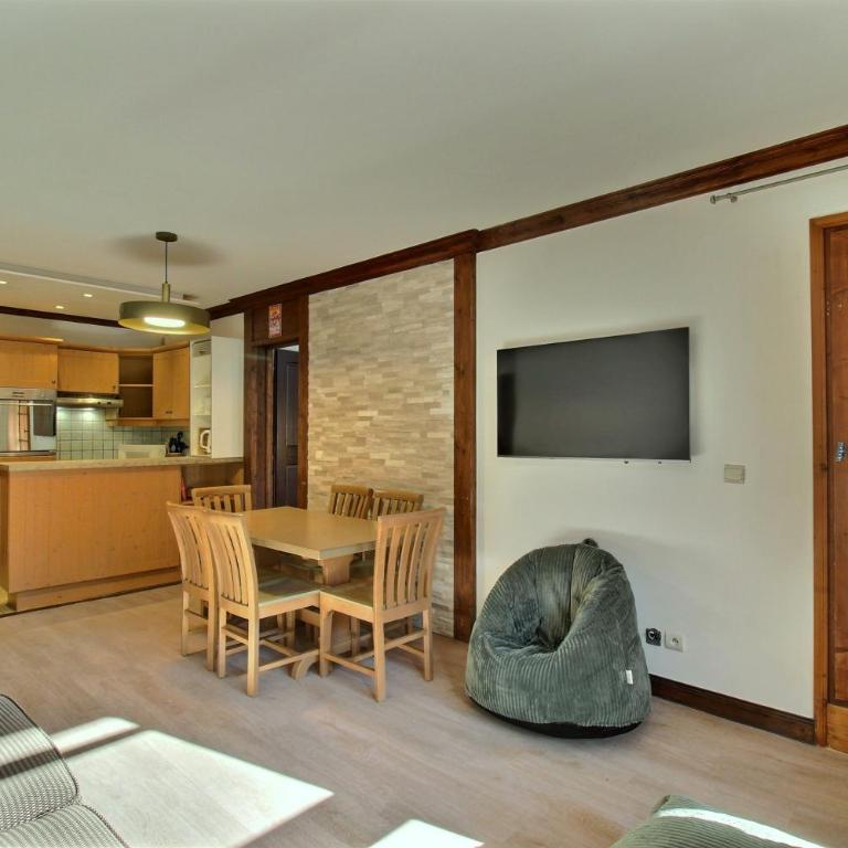 Arc 1950, Appartement 2 chambres, 07 pers, Vue Montagne, Sauna, Hammam, Jacuzzi, salle de fitness, Piscine extérieure chauffée - Apartment mit 2 Schlafzimmern und Bergblick - 3