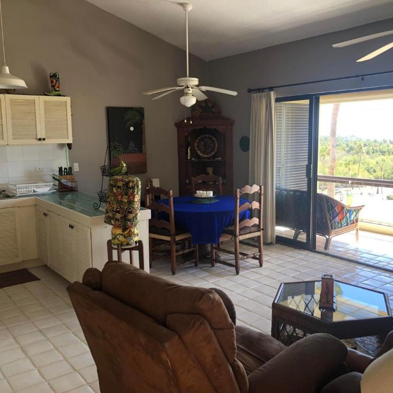 Ocean and Golf Views - Walk to Beach & Downtown - Apartamento - 1