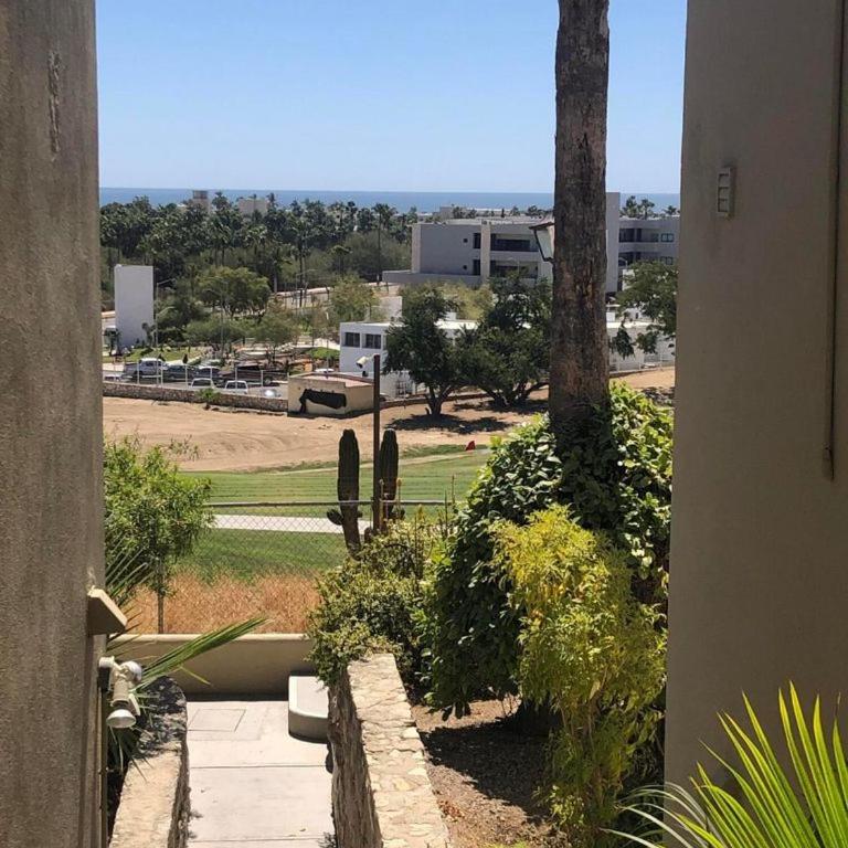 Ocean and Golf Views - Walk to Beach & Downtown - Apartamento - 17