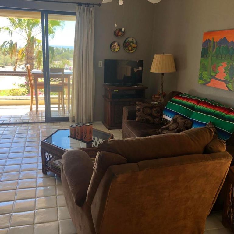 Ocean and Golf Views - Walk to Beach & Downtown - Apartamento - 10