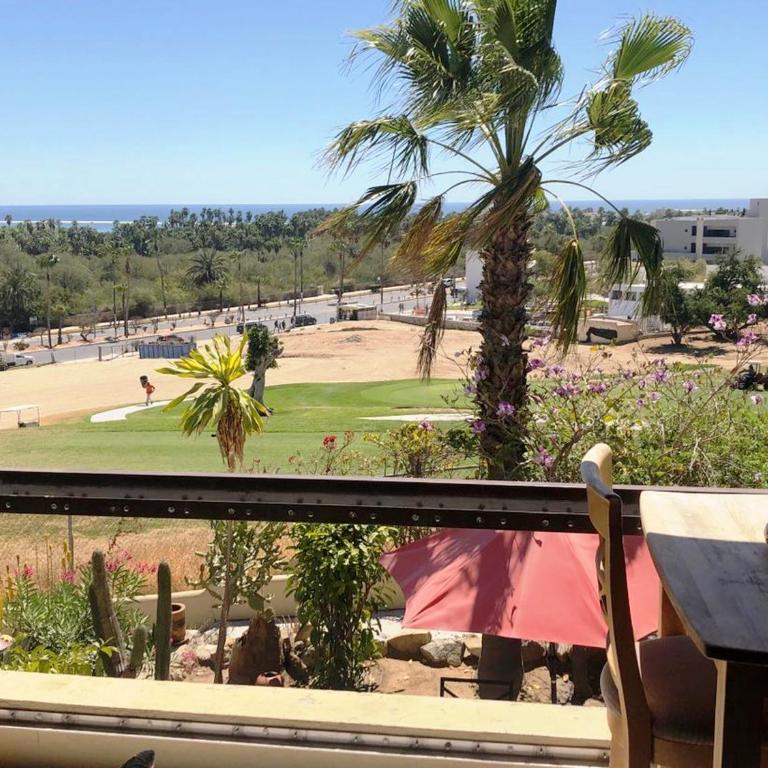 Ocean and Golf Views - Walk to Beach & Downtown - Apartamento - 6