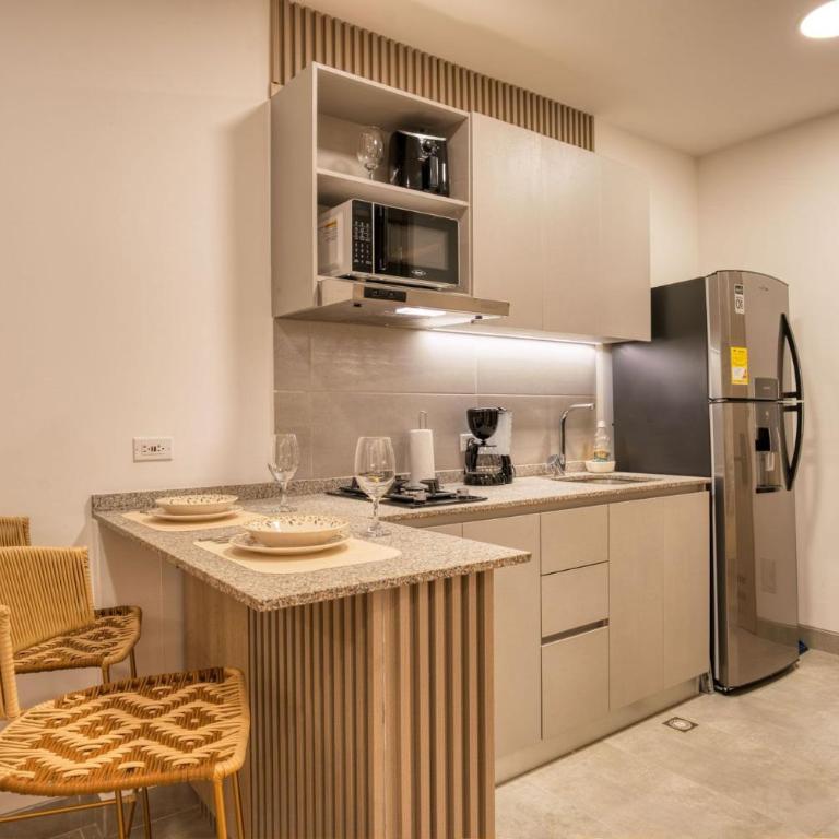 Skyline Beach Resort - Habitación Compartida Femenina - 7