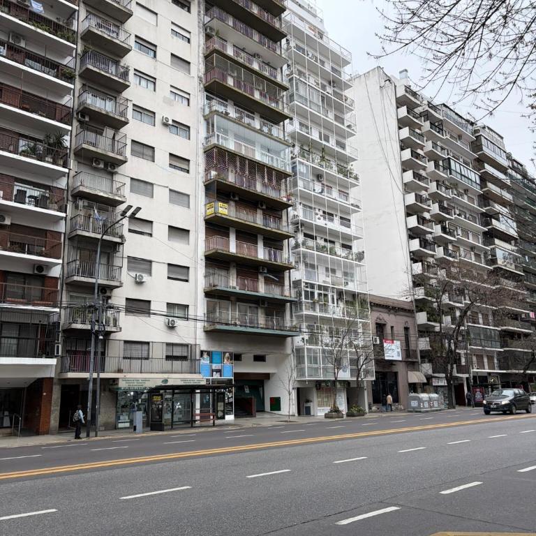 Monoambiente en Recoleta sobre Avenida - Apartamento de 1 dormitorio - 20