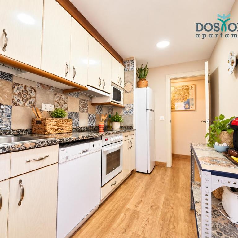 Apartamento Dos Torres Faramir Amplio y Céntrico - Three-Bedroom Apartment - 5