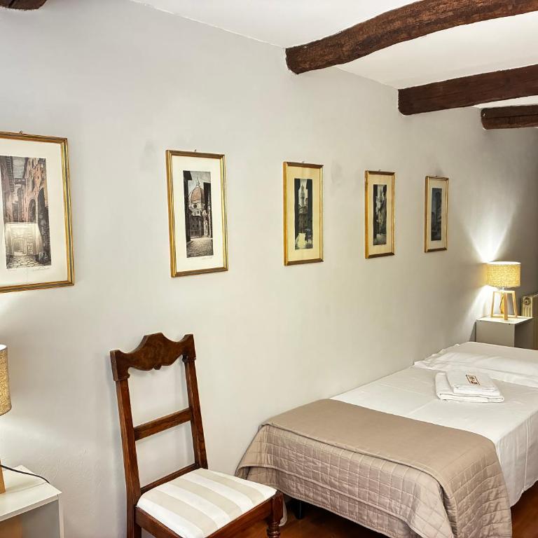 Cozy Duomo Dante Uffizi Firenze central - Two-Bedroom Apartment - 22