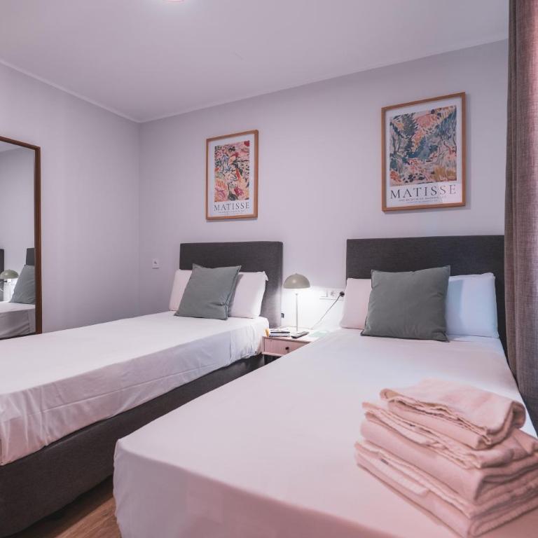 Hostal Guzman El Bueno by gaiarooms - Camera Classic Doppia con Letti Singoli - 9