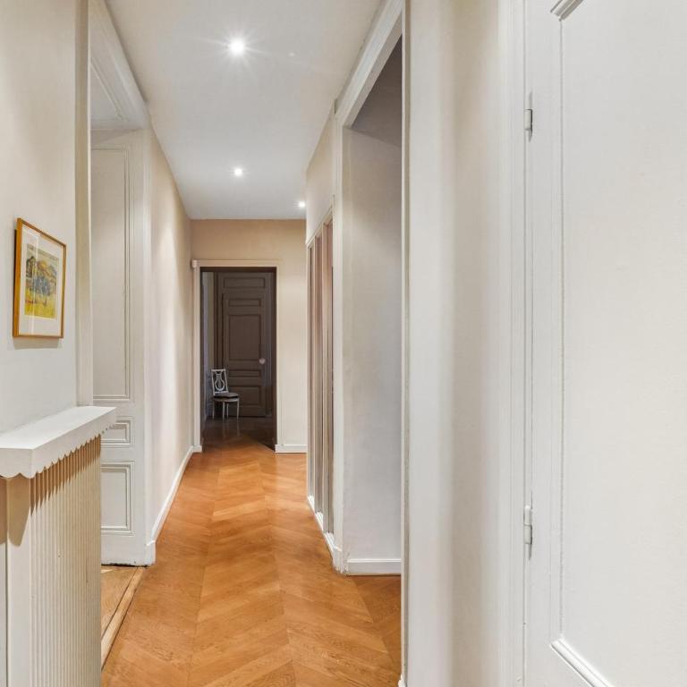 Superbe 4 Pièces 160m2 Lyon 6 Triangle d'Or - Apartamento de 3 dormitorios Premium - 10