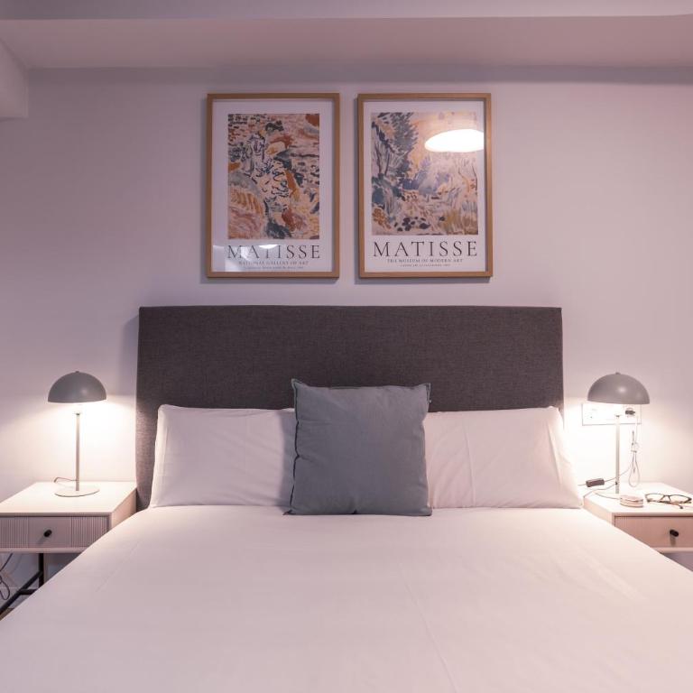 Hostal Guzman El Bueno by gaiarooms - Camera Matrimoniale Standard - 11