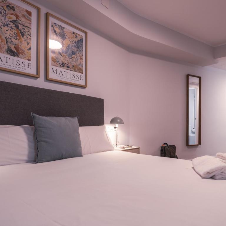 Hostal Guzman El Bueno by gaiarooms - Camera Matrimoniale Standard - 8