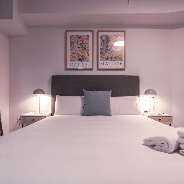 Hostal Guzman El Bueno by gaiarooms - Camera Matrimoniale Standard - 7