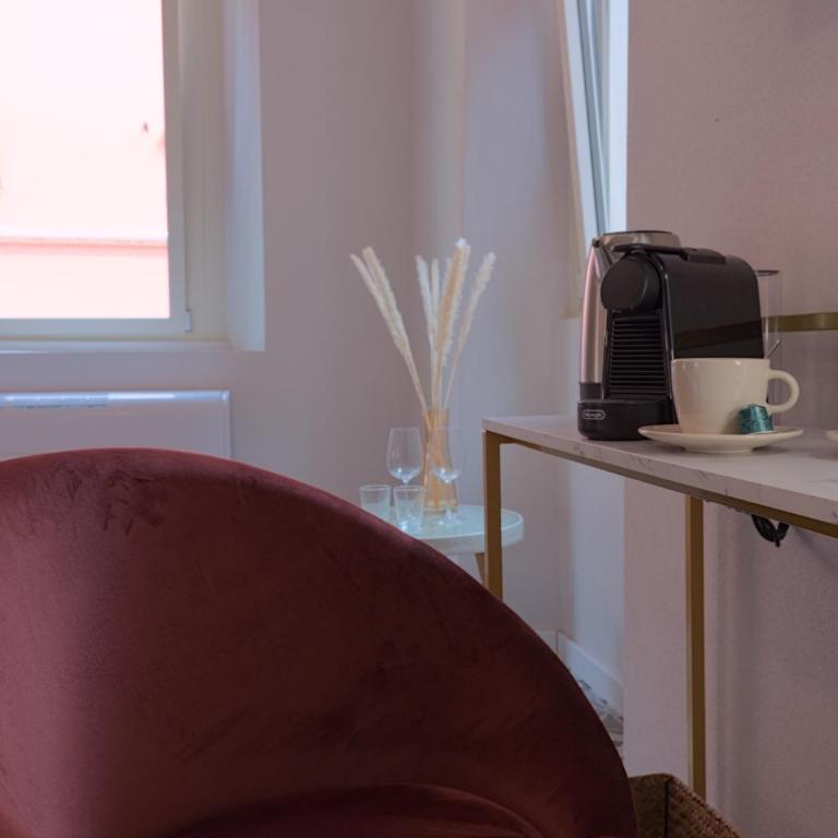 Lake Como 2 min - Modern Suites at 1 min to Station - Wifi, AC - Camera King con Vista Montagne - 15