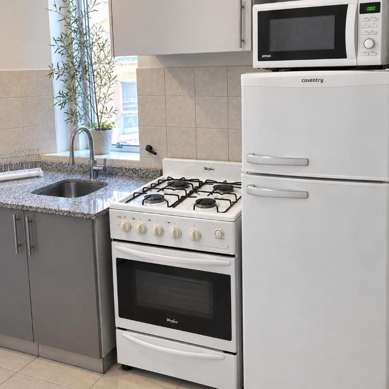 Espacio C Av Ambrosio Olmos con piscina - One-Bedroom Apartment - 2