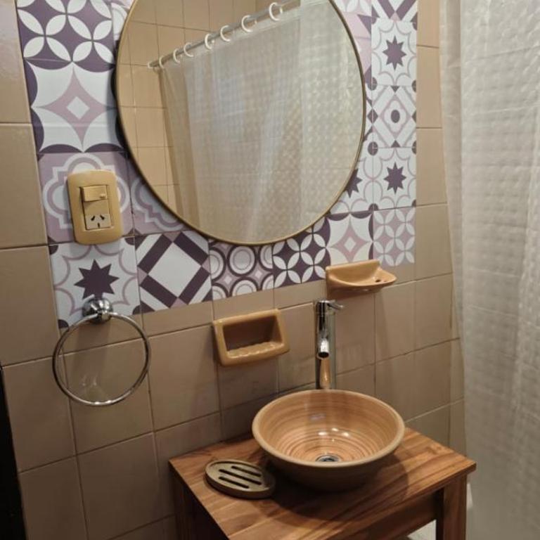 Alojamiento Temporal - Departamento con 3 Dormitorios y Conchera - Avenida 25 y 35 - Apartamento de 3 dormitorios - 4