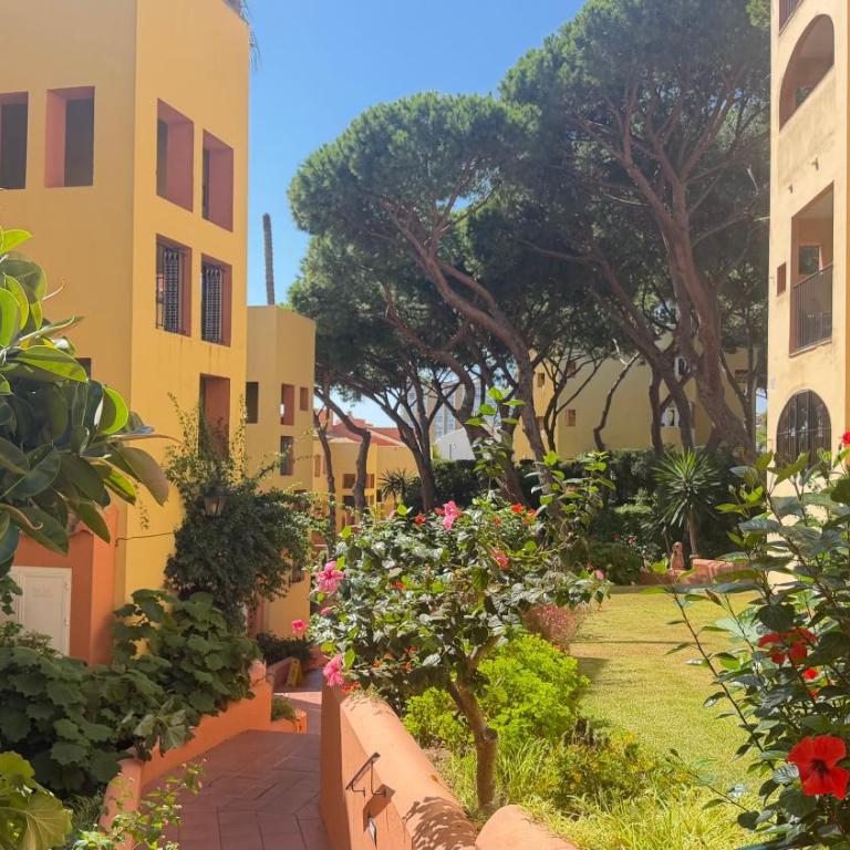 Dona Lola Resort Calahonda Mijas - Two-Bedroom Apartment - 24
