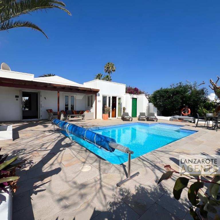 Villa Gabriela - Playa Blanca - Villa with Sea View - 6