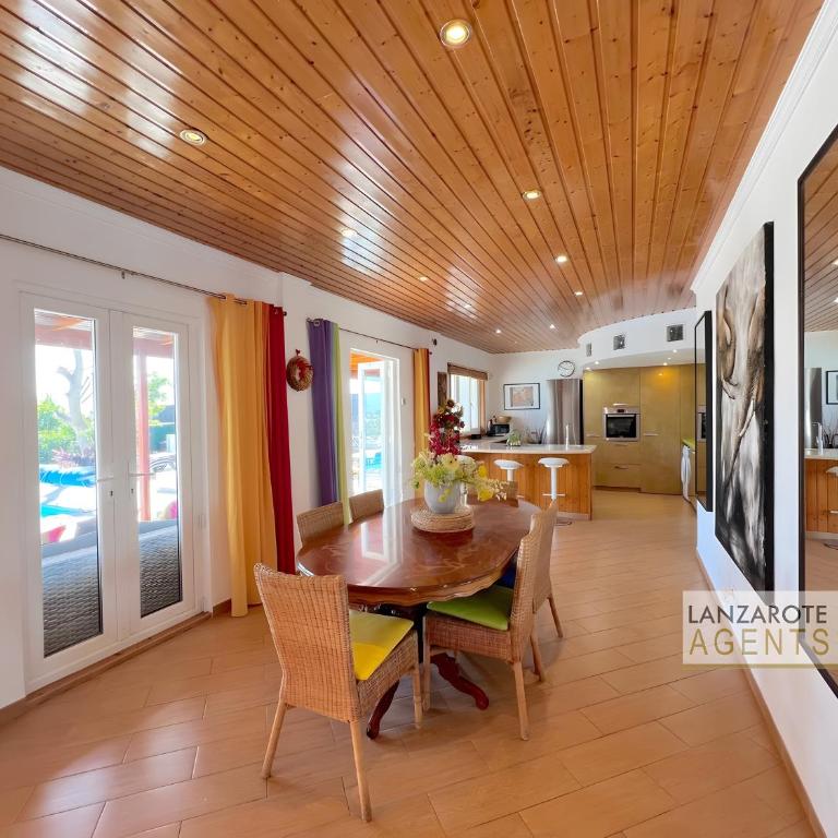 Villa Gabriela - Playa Blanca - Villa with Sea View - 19