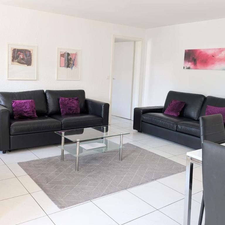 Centralstrasse Apartment, Heart of Interlaken - Two-Bedroom Apartment with Balcony - 5