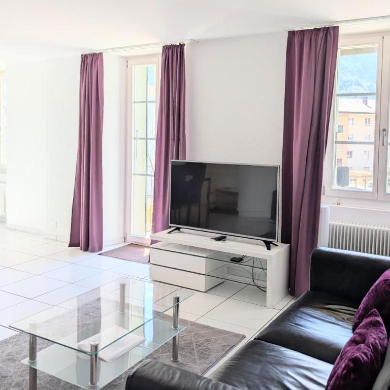 Centralstrasse Apartment, Heart of Interlaken - Two-Bedroom Apartment with Balcony - 7