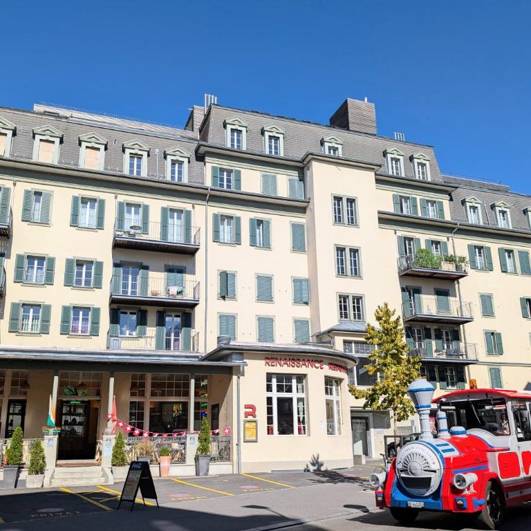 Centralstrasse Apartment, Heart of Interlaken - Two-Bedroom Apartment with Balcony - 39