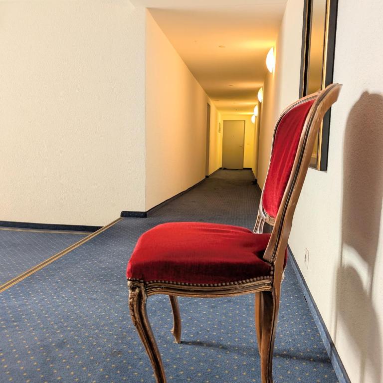 Centralstrasse Apartment, Heart of Interlaken - Two-Bedroom Apartment with Balcony - 27