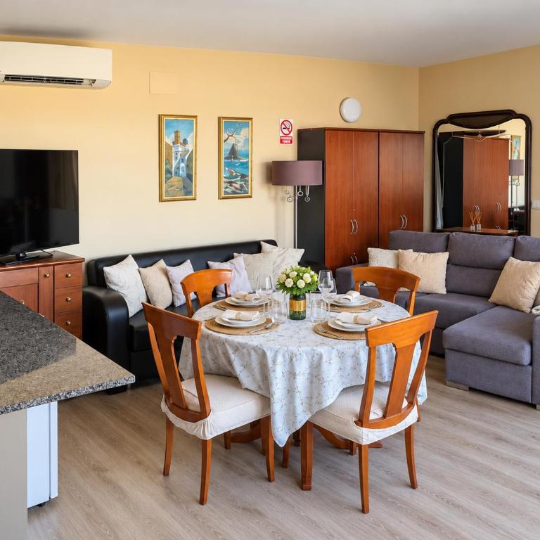 La AMISTAD Apartamento en Chalet con piscina compartida - Two-Bedroom Apartment - 6