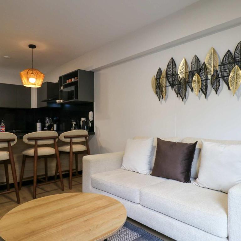 Modern 2BR with Balcony in Prime Miraflores - Apartamento - 10
