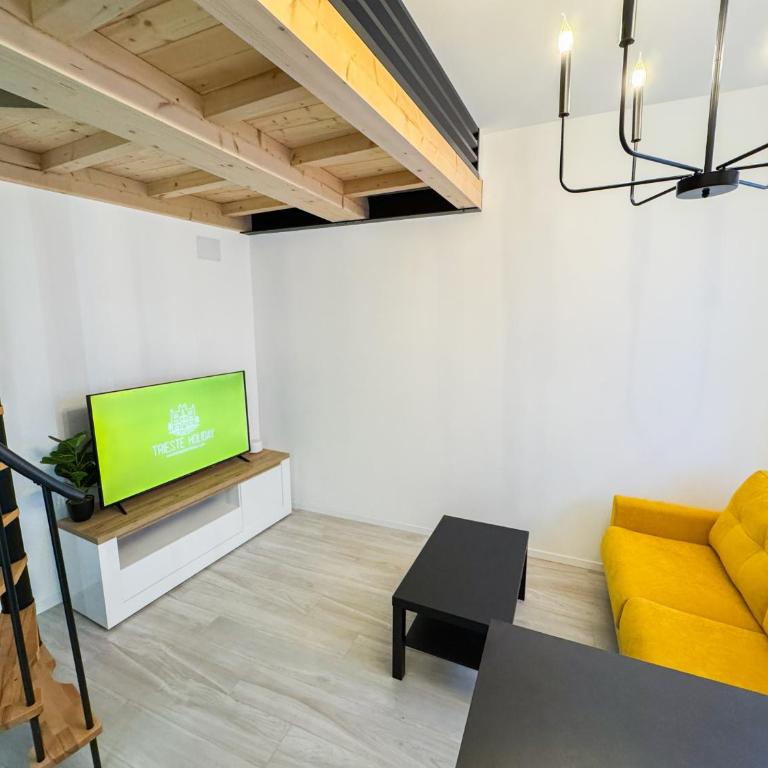 Trieste Holiday - Appartamento con 1 Camera da Letto - 1
