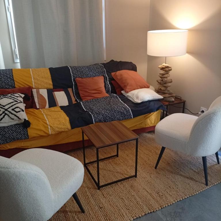 La Terrassa - Two-Bedroom Apartment - 10