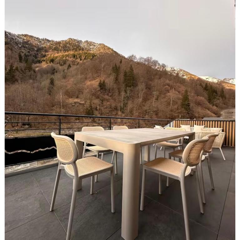 La Terrassa - Two-Bedroom Apartment - 11