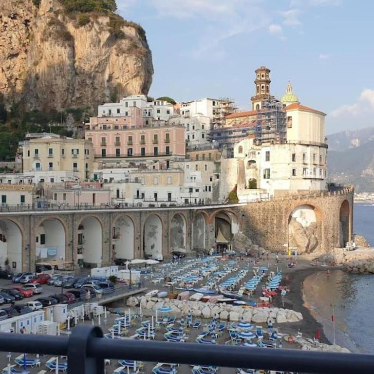 Villa Grace & depandances Amalfi - Camera Familiare con Vista Mare - 32