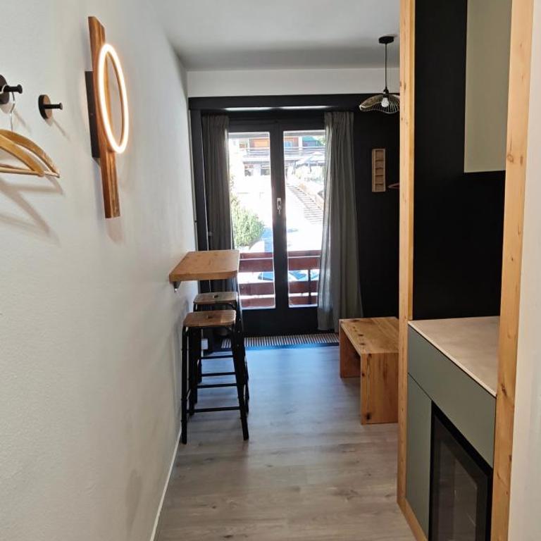 Studio avec balcon, Anzère centre - Apartment mit 1 Schlafzimmer - 4