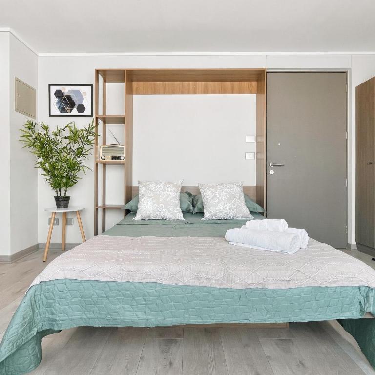 Oceana Suites Estación Santa Lucia - One-Bedroom Apartment with View - 6