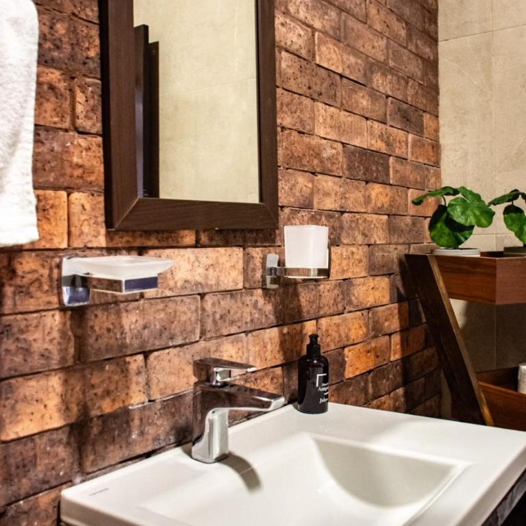 Hoteles ANTIGUA - SANTA LUCIA MTY - Habitación Deluxe con cama extragrande - 7
