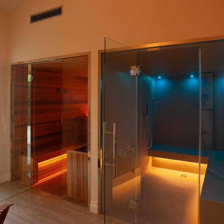 Villa Asti a luxury villa for enjoyment in Tuscany - Villa - 52