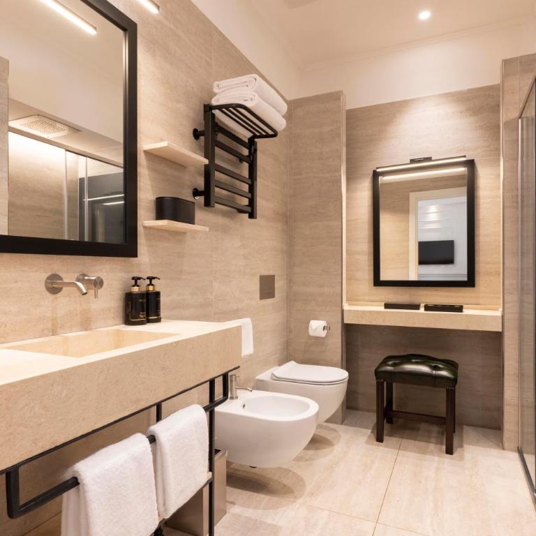 Palazzo Goldoni Condotti Collection - Premium Suite - 1