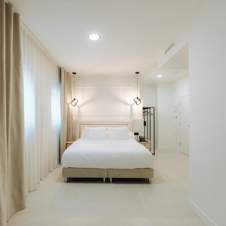 Hotel Boutique Crisal - Habitación Deluxe con cama extragrande - 1