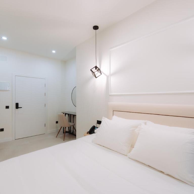 Hotel Boutique Crisal - Habitación Deluxe con cama extragrande - 5