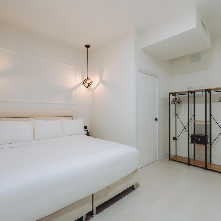 Hotel Boutique Crisal - Habitación Deluxe con cama extragrande - 3
